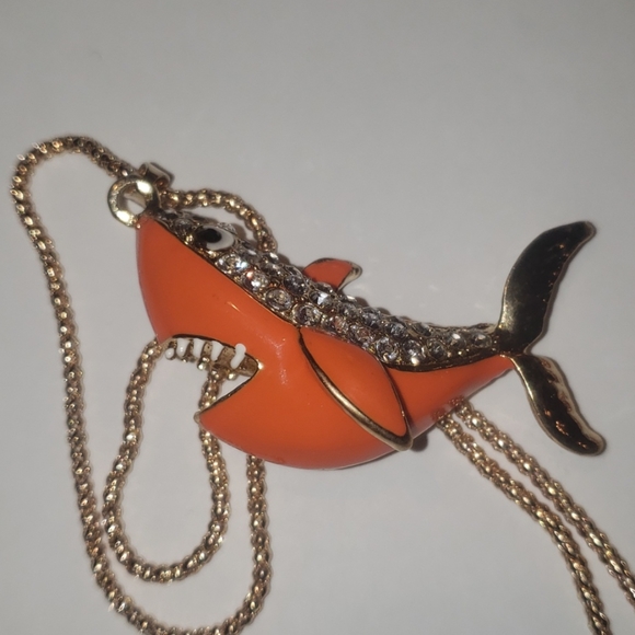 Betsey Johnson Shark Attack Necklace! - Picture 4 of 5